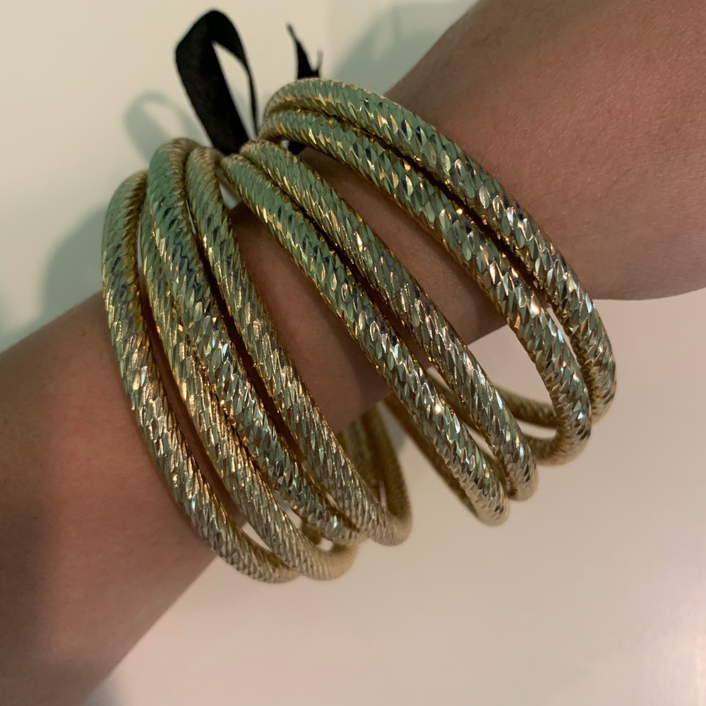Gold Bangle Set